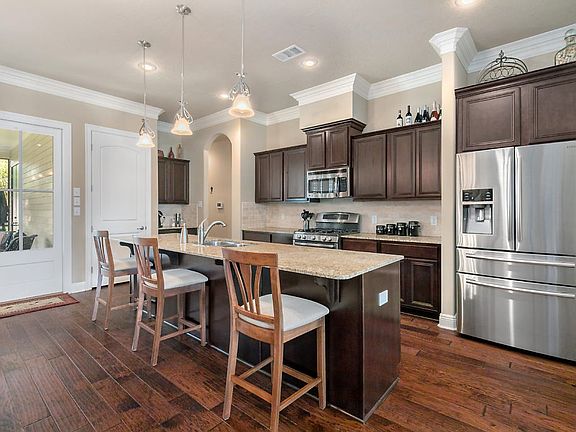 5th image of 5808 Crape Ct #C