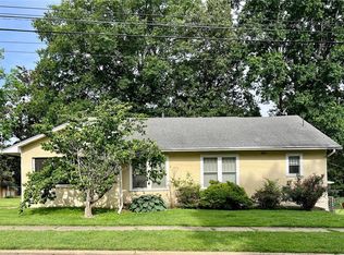 1001 Kinzer St, Poplar Bluff, MO 63901