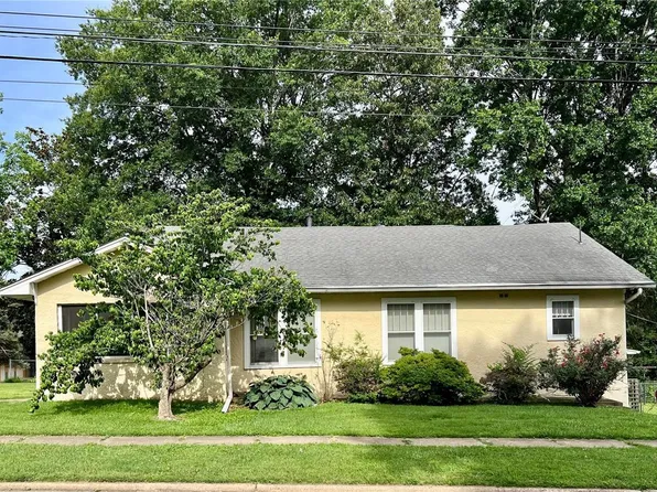 1001 Kinzer St, Poplar Bluff, MO 63901