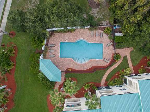 2nd image of 931 A1a Beach Blvd Unit 105