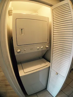 Rented by Bohemia Realty Group | media 37