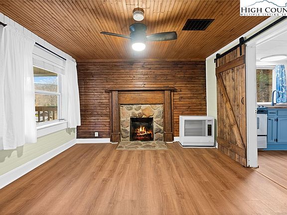 12th image of this home