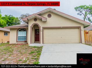 1117 E Oakwood St, Tarpon Springs, FL 34689