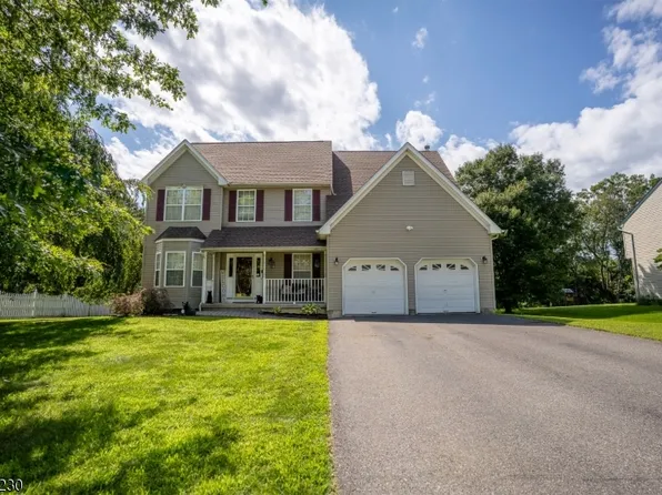 24 Shippen Rdg, Oxford Twp., NJ 07863