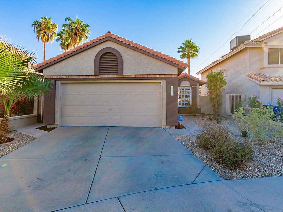 1st image of 4047 E Mountain Vista Dr