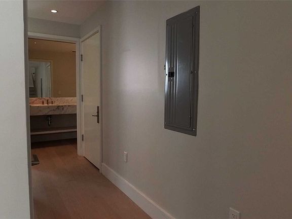 4th image of 156 Beach 6th St Unit B