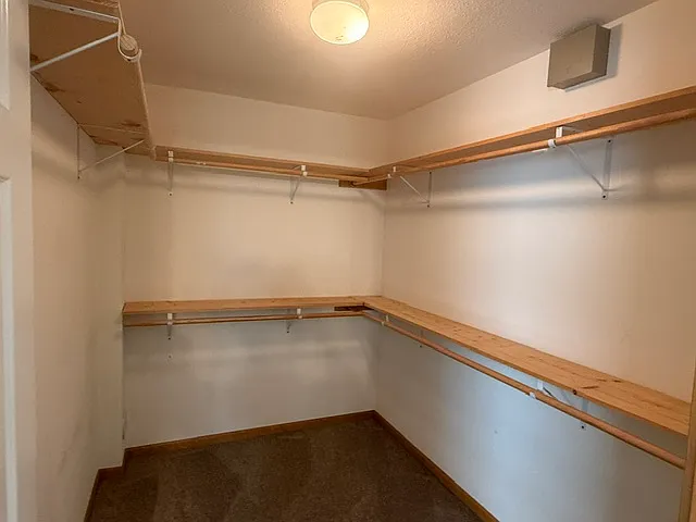 2254 Wellington Dr — Photo 14