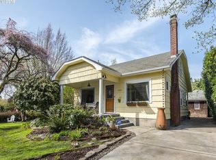 7221 SW Brier Pl, Portland, OR 97219