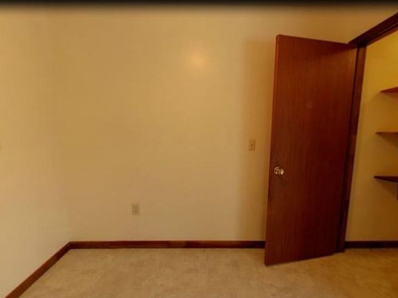 4th image of 1949 Western Ave #404