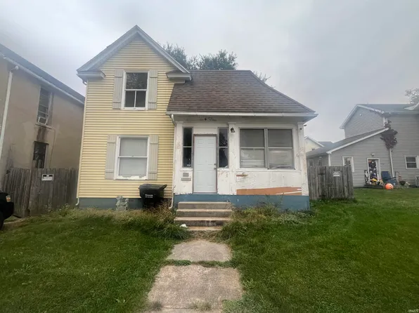 208 S Franklin St, Garrett, IN 46738