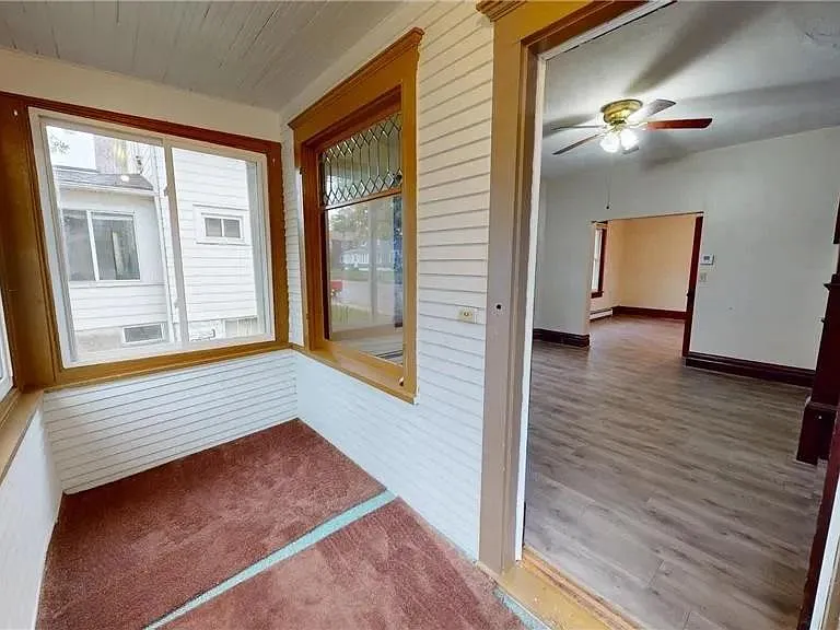 316 Court St — Photo 11