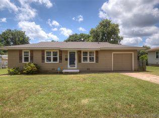 404 W 43rd St, Sand Springs, OK 74063