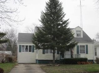 556 S Alma Ave, Kankakee, IL 60901