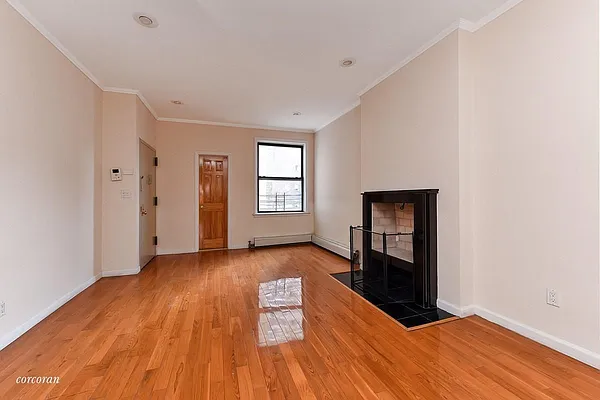 Rented by Corcoran | media 29