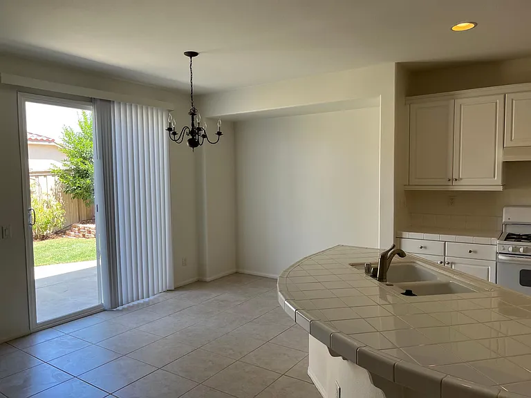 Kitchen Island, dining room 8-14-22