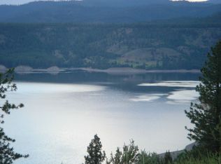 6472 Enterprise Rd, Fruitland, WA 99129