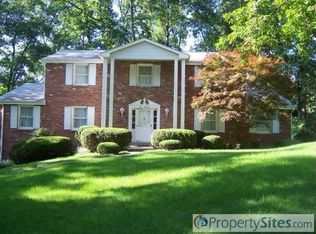 213 Trinity Dr, Mcmurray, PA