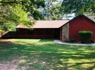 9383 Wood Knoll Ln, Jonesboro, GA 30238