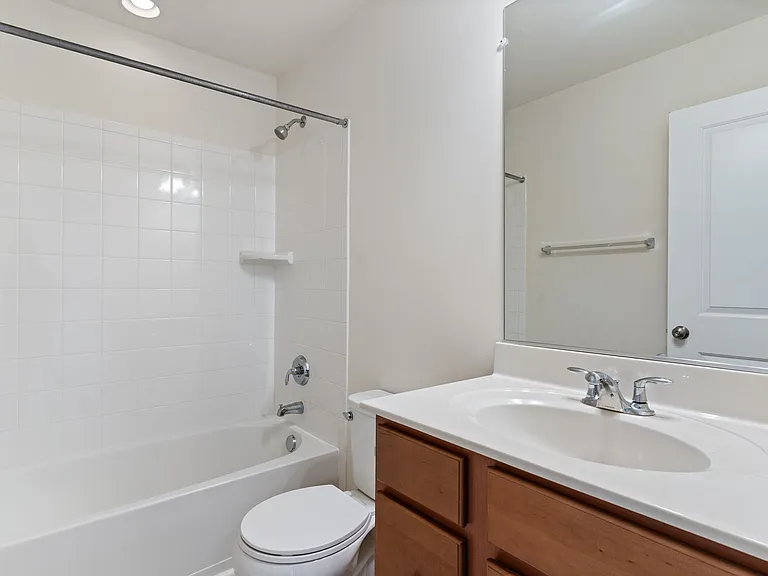 23048 Mountain Laurel Ln — Photo 20