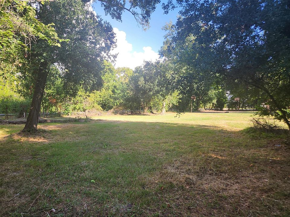 2nd image of 7517 S Finch Cir