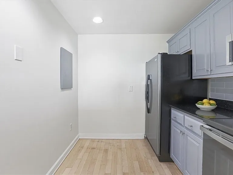 350 Revere Beach Blvd #6-6W — Photo 8