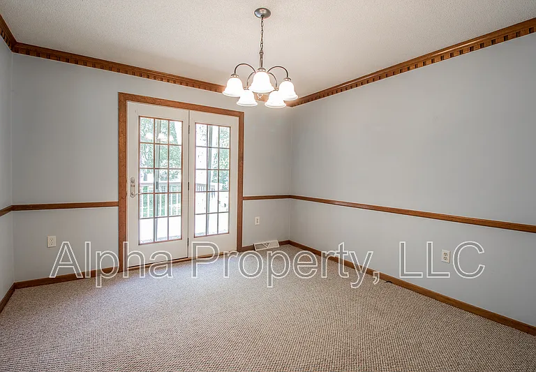 102 Ticonderoga Dr — Photo 7