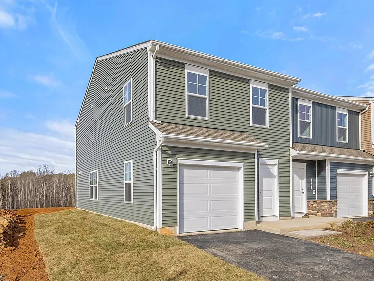 59 Grayson Village Dr — Photo 1