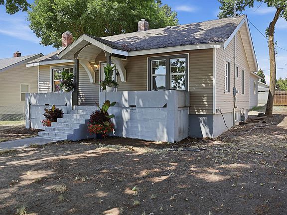 2nd image of 1208 W Gordon Ave
