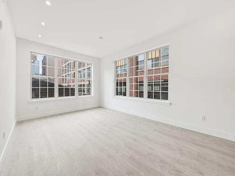 Wood Street Lofts — Photo 51