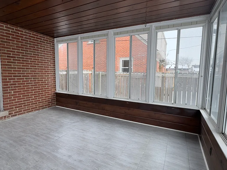 18270 Spring Ct S — Photo 25