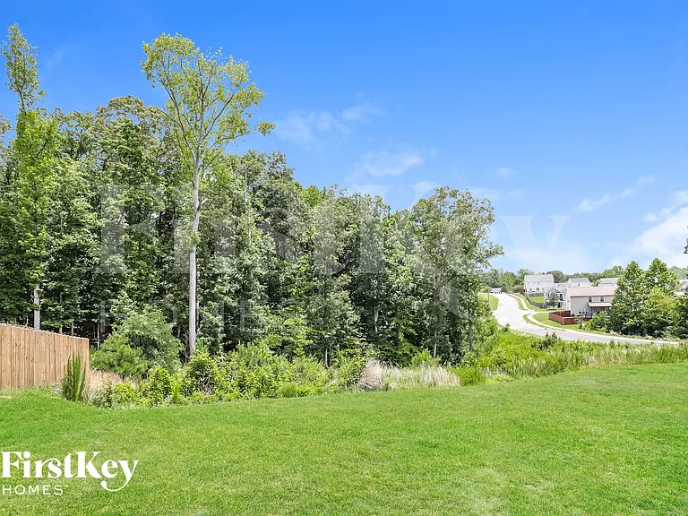 3748 Streamside Dr — Photo 17