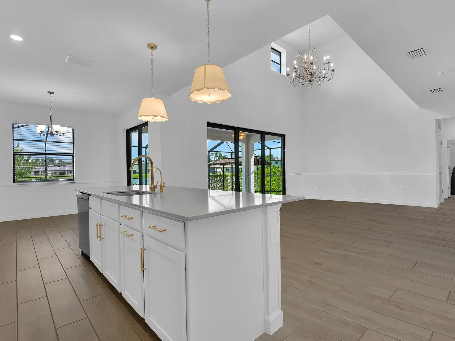 5 bed, 4.5 bath, 3283 sqft, $5,500 — Photo 4