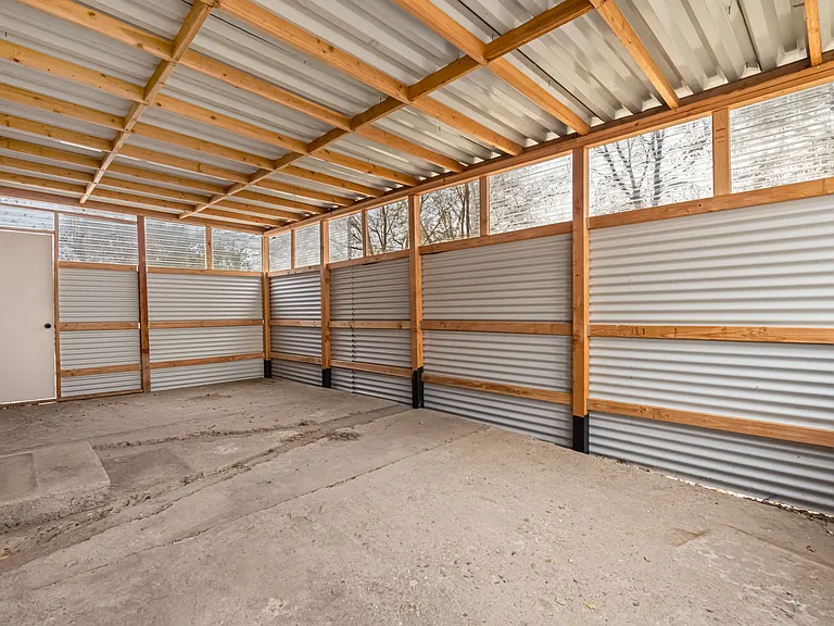 10065 1/2 Deer Flat Rd — Photo 11