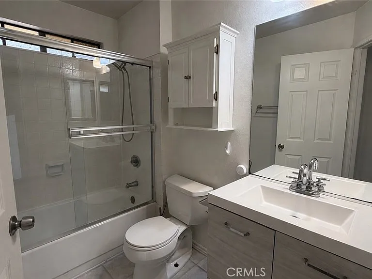 19178 Bel Air Dr — Photo 10