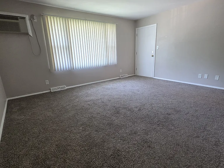 1513 Indiana St #D — Photo 5