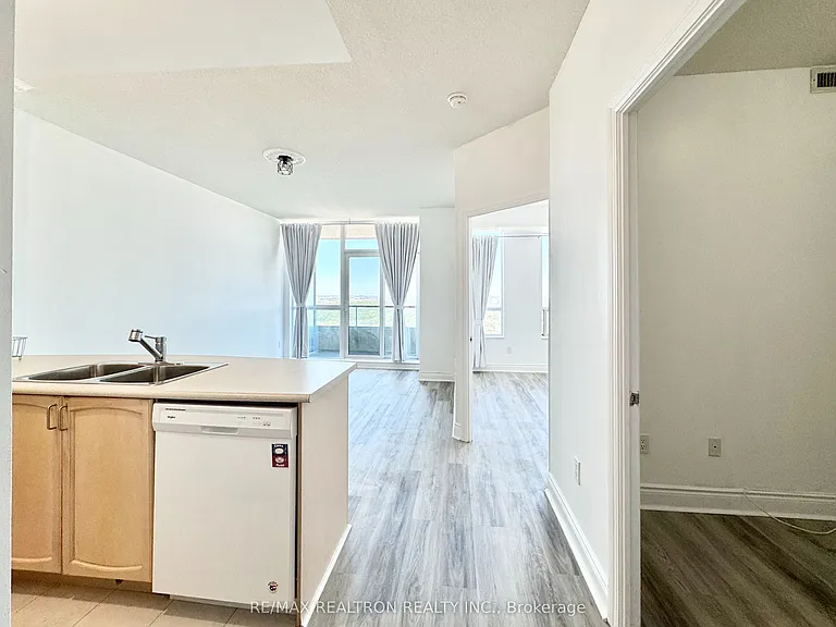 50 Brian Harrison Way #3504 — Photo 6