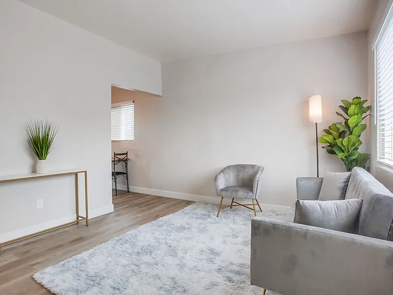 226 E California Ave #226 — Photo 2
