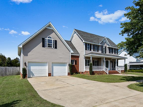2nd image of 21 Canyon Ct