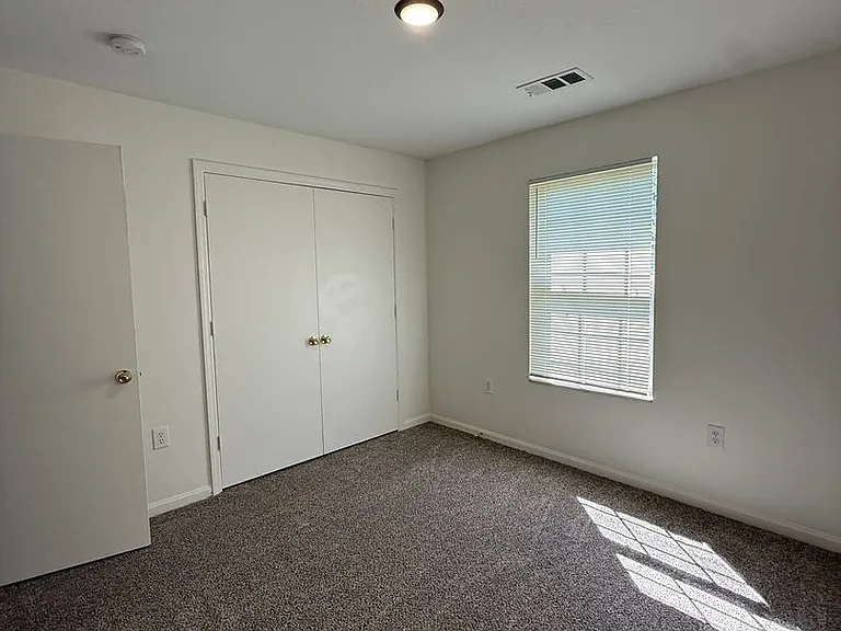 Highlands Apts — Photo 65