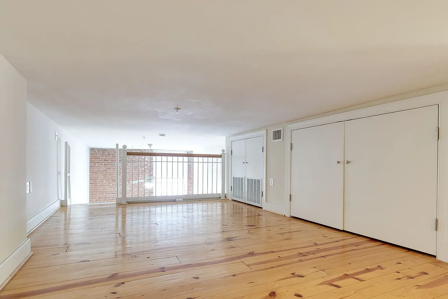 The Corner Lofts — Photo 4