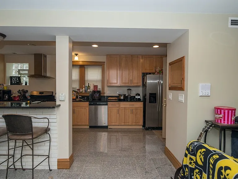 2448 N Campbell Ave #1C — Photo 8