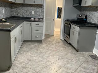 416 Lawrence St, Burlington, NJ 08016