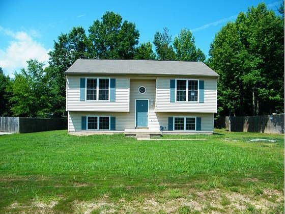 2nd image of 11810 Hunting Ridge Dr