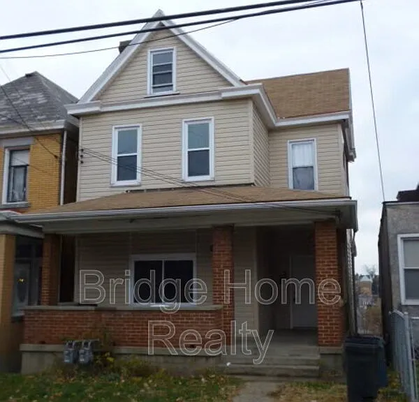 127 Margaret St — Photo 1