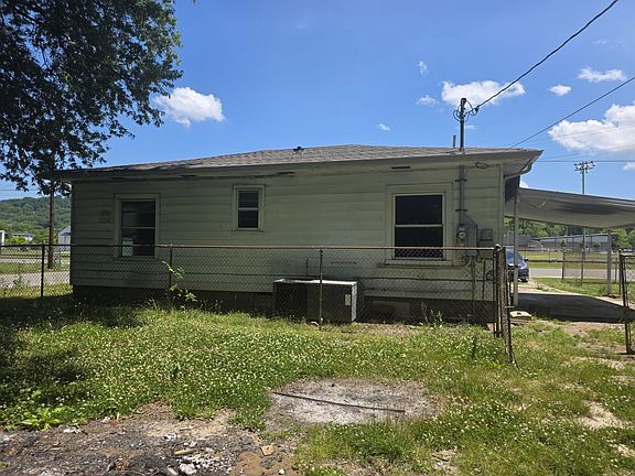 3rd image of 3601 7th Ave