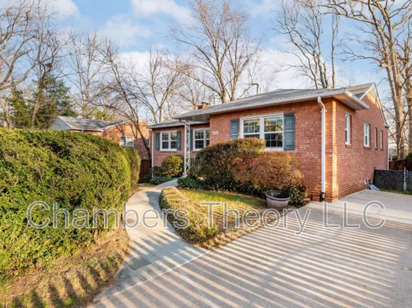 4706 8th Rd S, Arlington, VA 22204