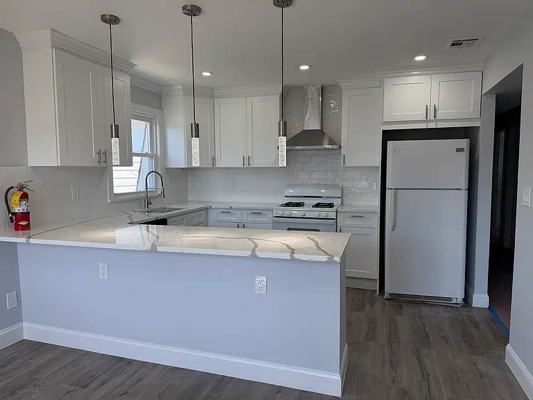 133 Jay Ave #2 — Photo 17