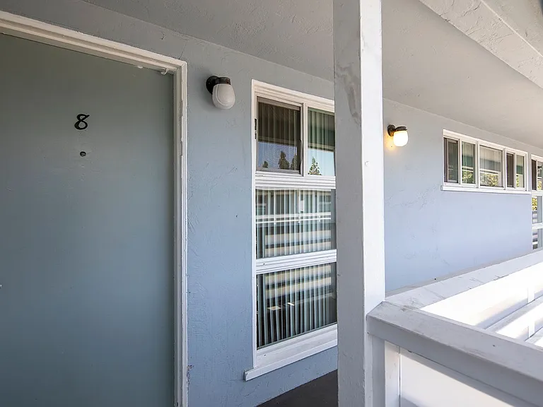 Aztec Lofts Apartments — Photo 47