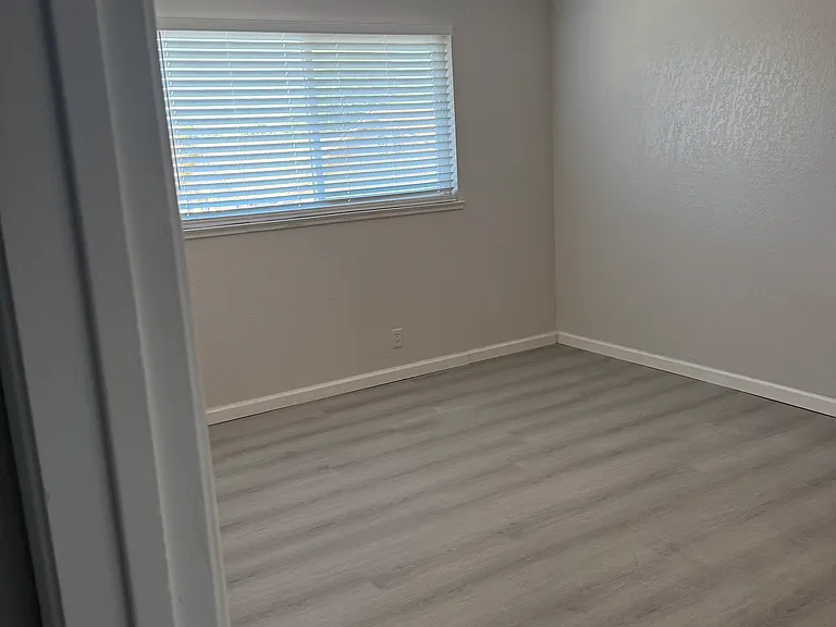 2521 Plantation Pl — Photo 9