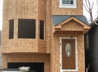 1052 Bond St, Elizabeth, NJ 07201
